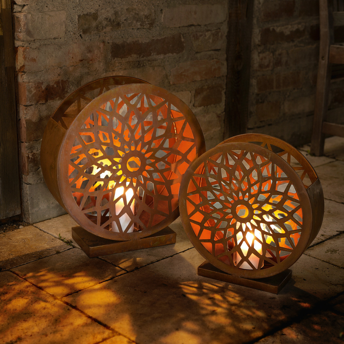 Acheter Lot de 2 lumignons "ornement"  dans la boutique en ligne de Frank Flechtwaren