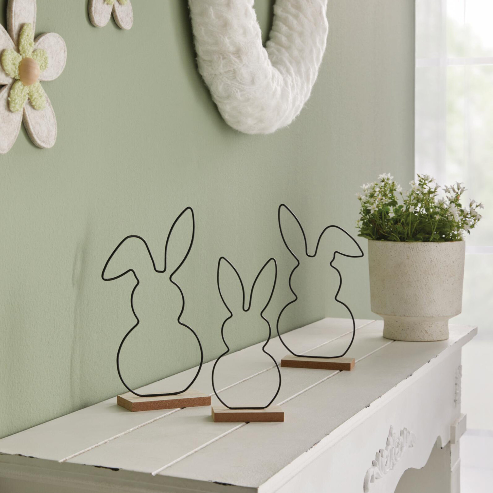 Acheter Lot de 3 décos de Pâques "lapins"  dans la boutique en ligne de Frank Flechtwaren