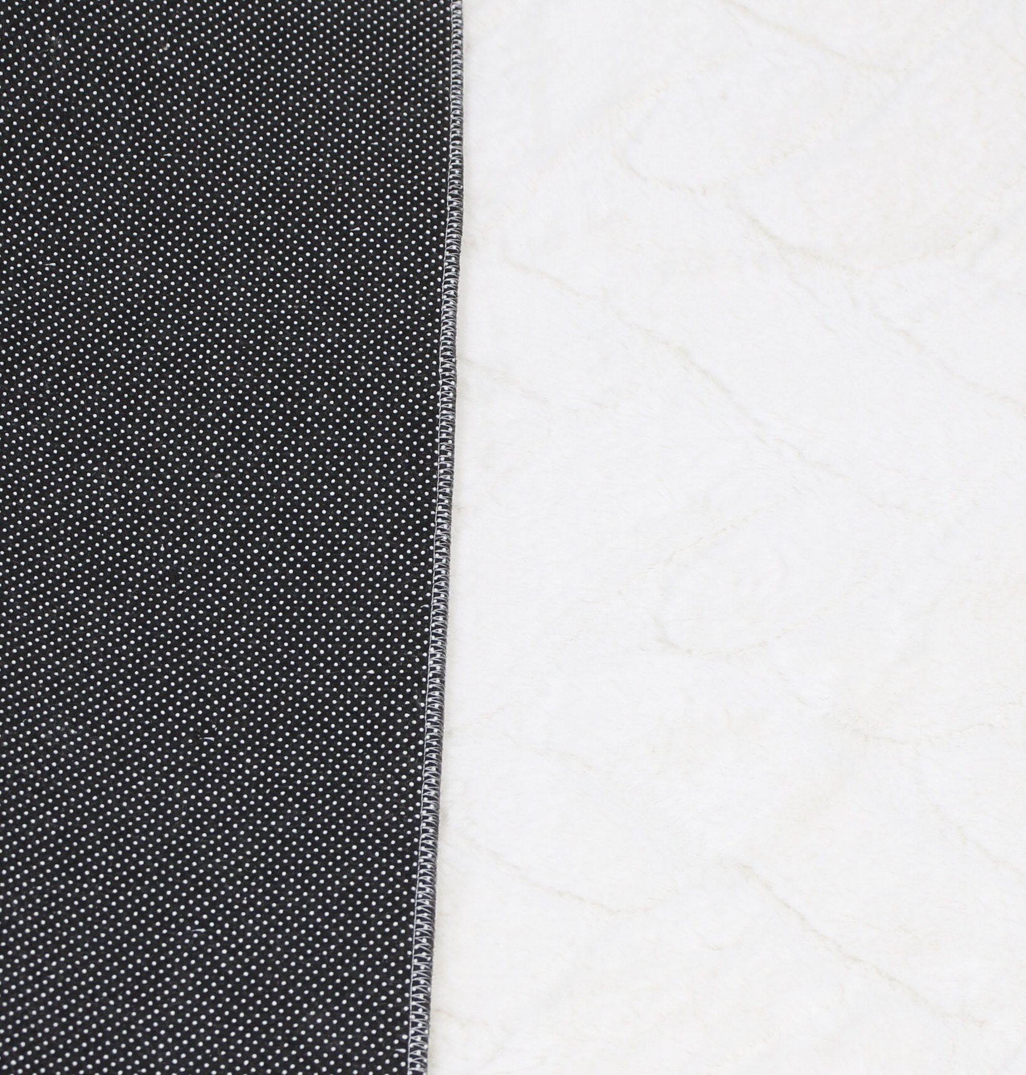 Acheter Tapis de sol "fourrure câline"  dans la boutique en ligne de Frank Flechtwaren pour Automne