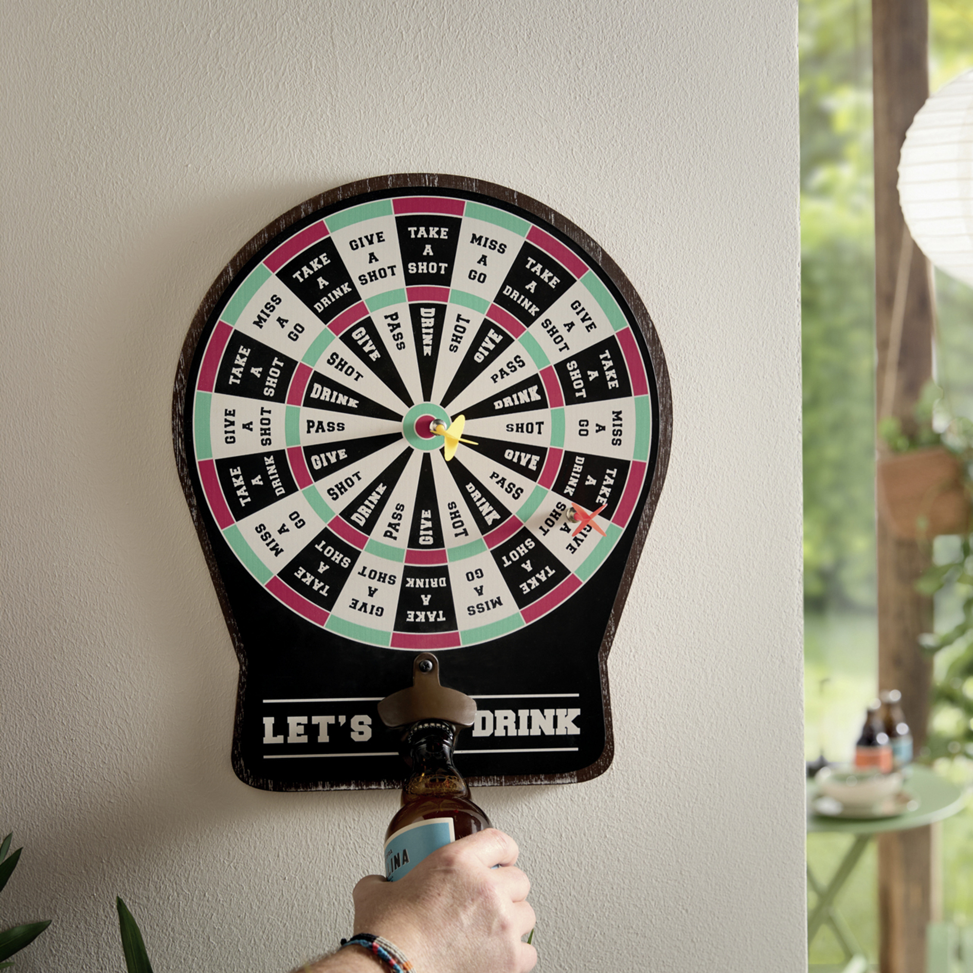 Acheter Cible de fléchettes "Take a Drink"  dans la boutique en ligne de Frank Flechtwaren