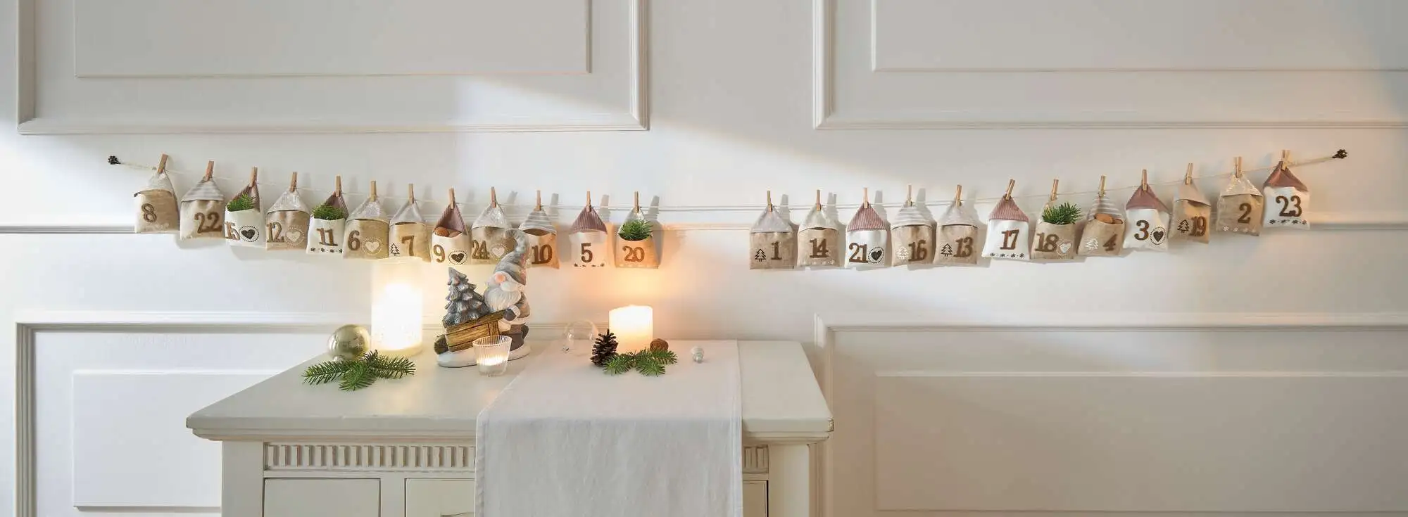 Acheter Calendrier de l'Avent "maisons de Noël"  dans la boutique en ligne de Frank Flechtwaren pour Calendriers de l'Avent