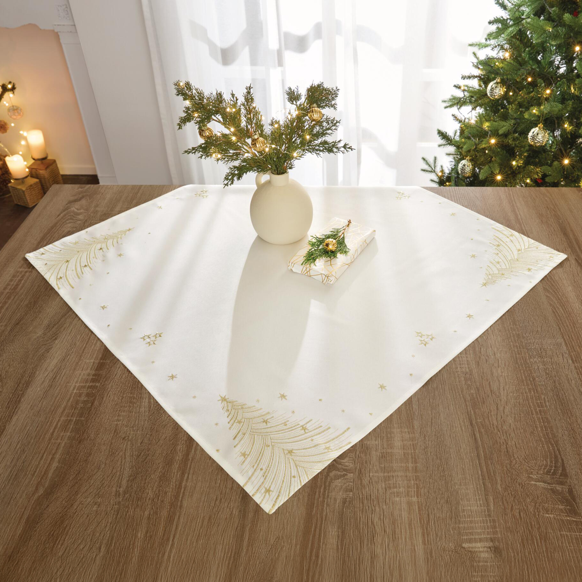 Acheter Nappe « Golden Christmas » dans la boutique en ligne de Frank Flechtwaren pour Noël linge de table