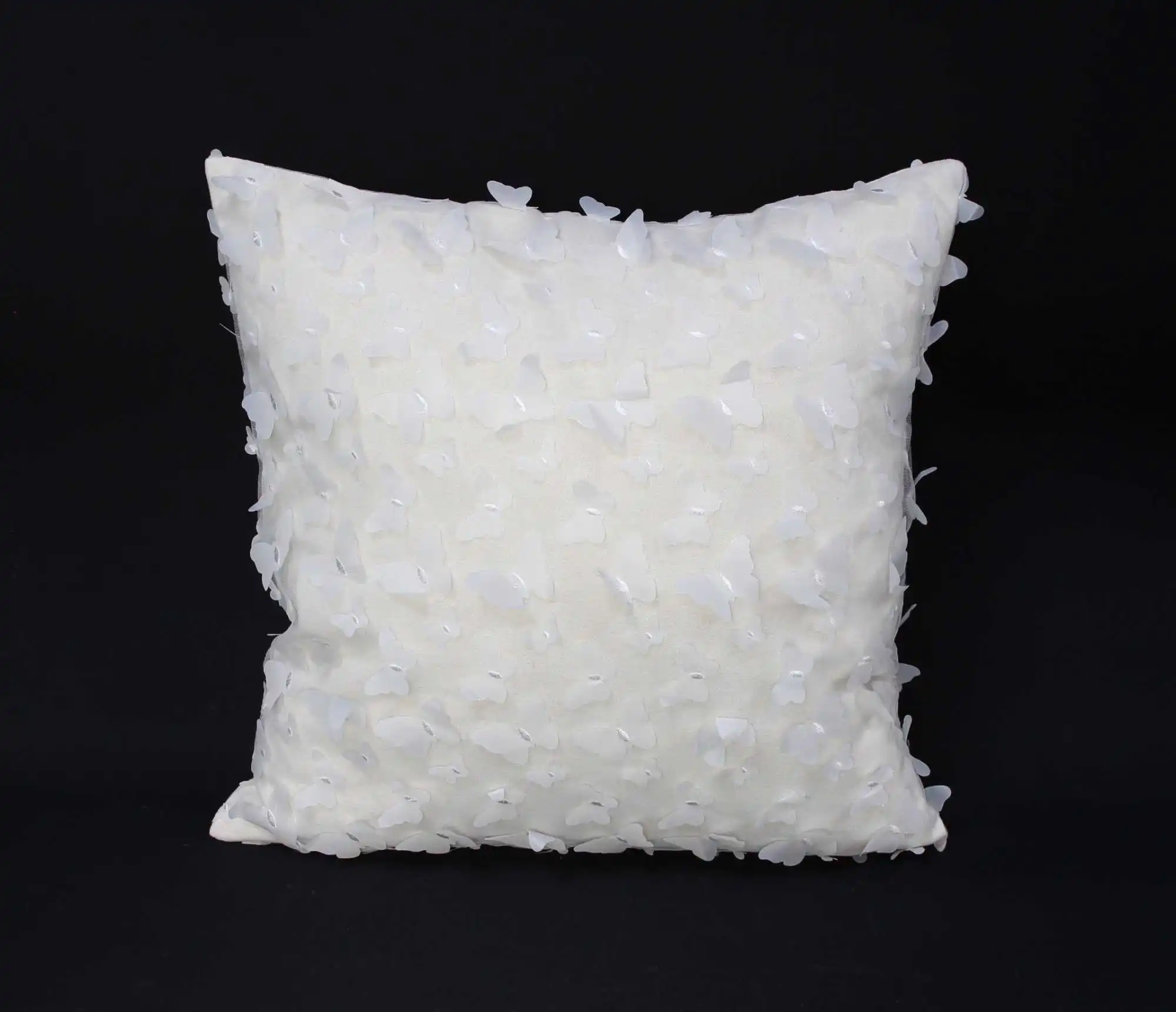 Acheter Housse de coussin "tendres papillons". dans la boutique en ligne de Frank Flechtwaren pour Pâques Acheter Housse de coussin "tendres papillons". dans la boutique en ligne de Frank Flechtwaren pour Pâques