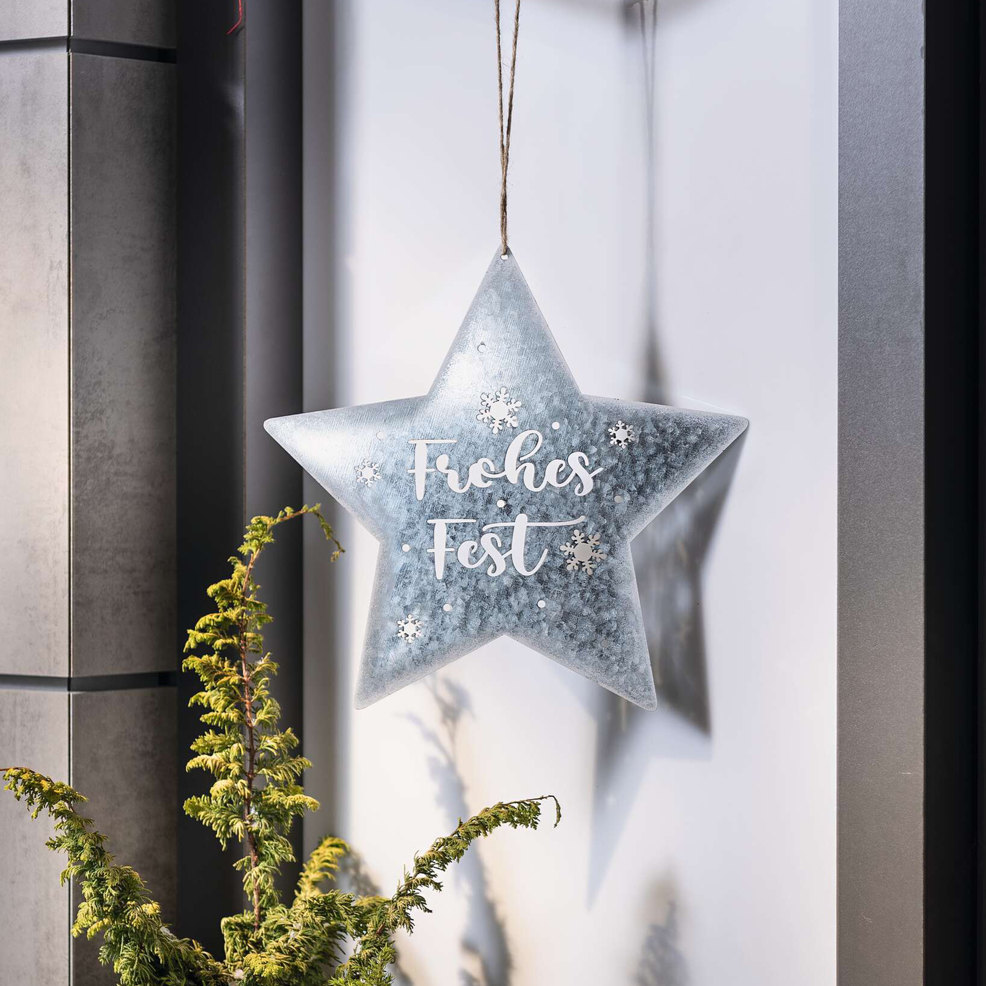 Acheter Suspension étoile "Frohes Fest"  dans la boutique en ligne de Frank Flechtwaren