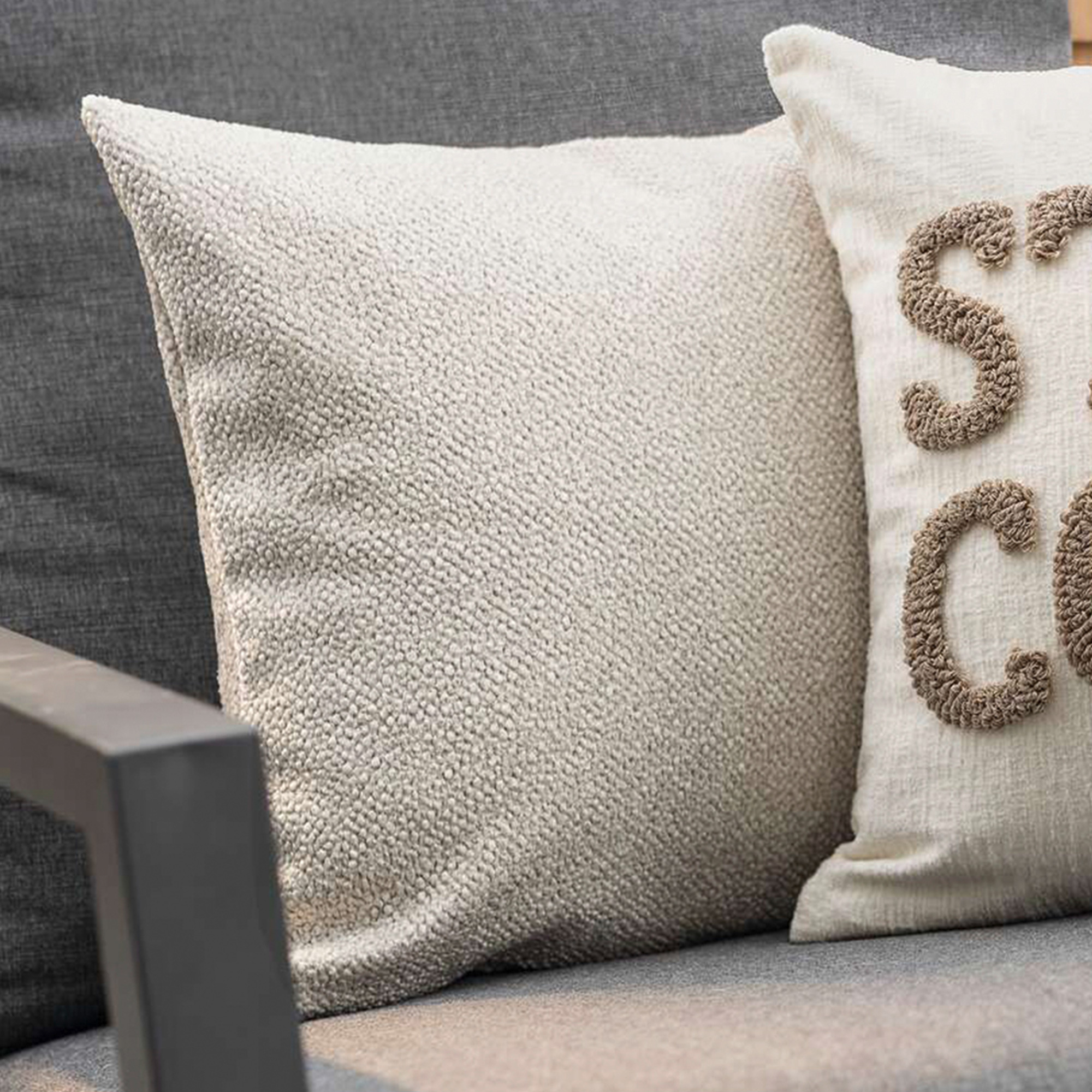 Acheter Housse de coussin "Robusta"  dans la boutique en ligne de Frank Flechtwaren