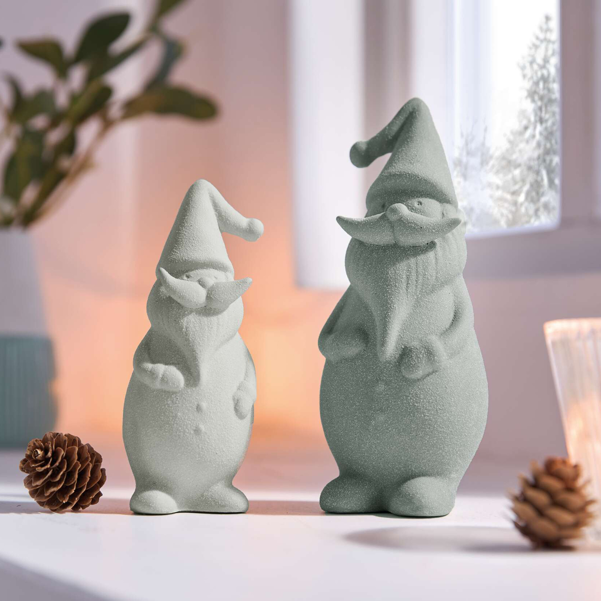 Acheter Lot de 2 Santas "Green"  dans la boutique en ligne de Frank Flechtwaren