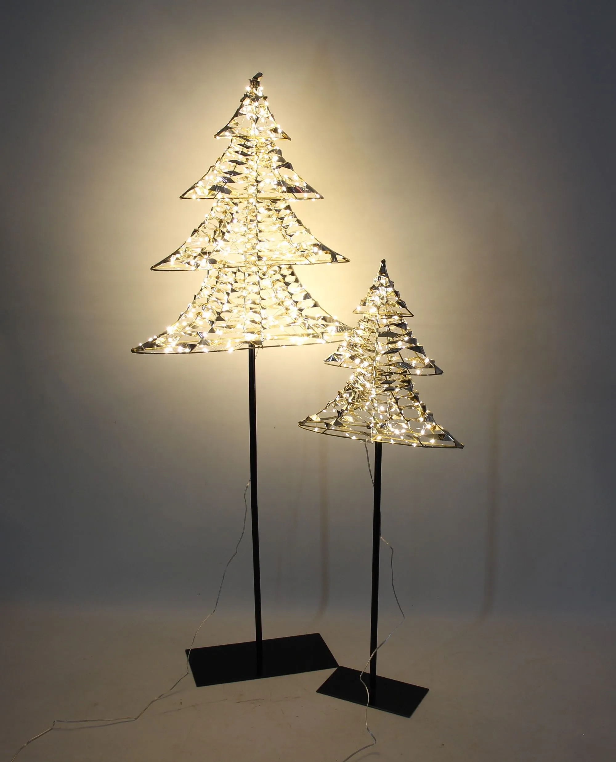 Acheter Sapin LED « Golden », 2 lot de set dans la boutique en ligne de Frank Flechtwaren pour Sapins