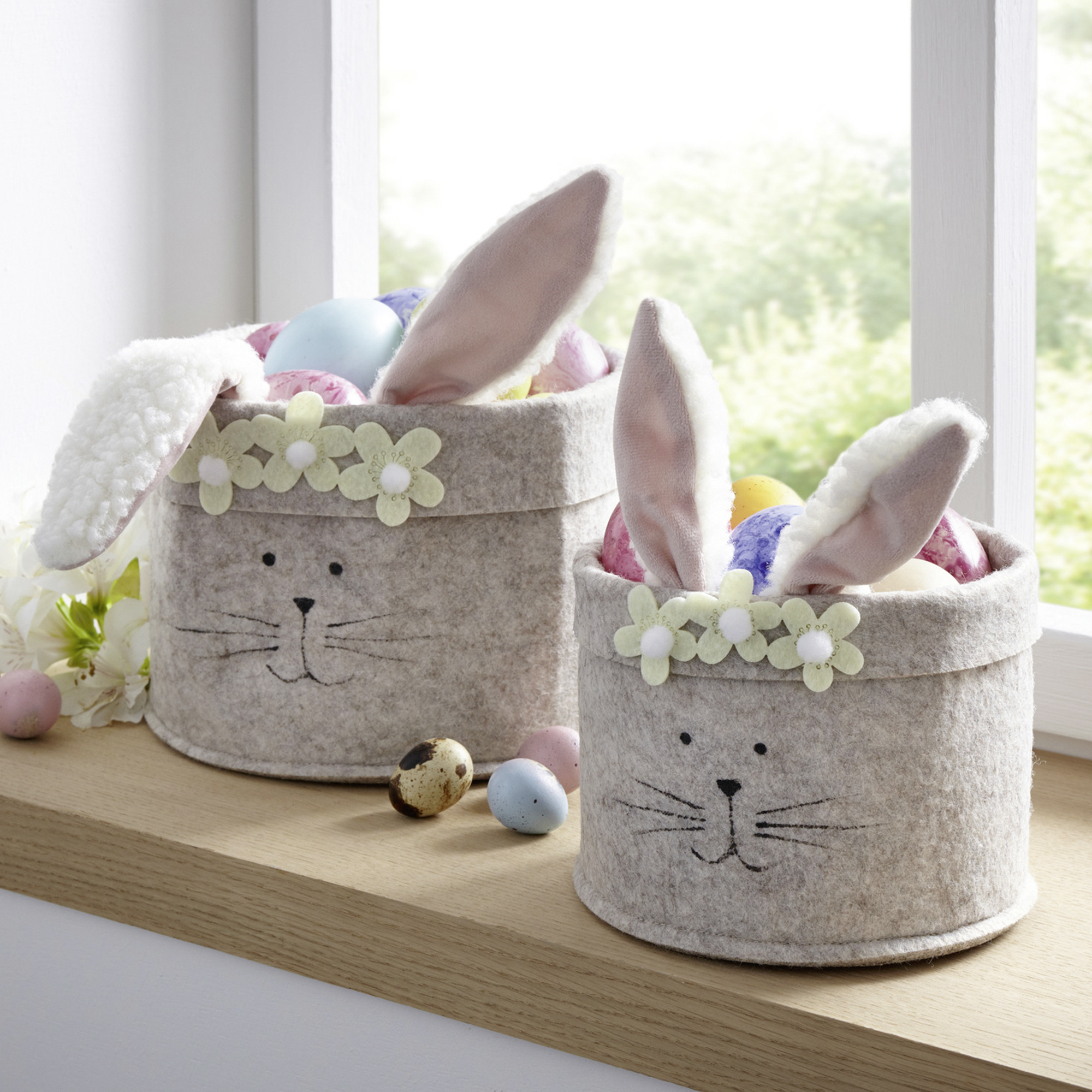 Acheter Lot de 2 nids de Pâques "lapin"  dans la boutique en ligne de Frank Flechtwaren