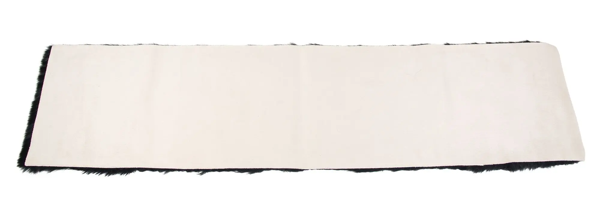 Acheter Chemin de table "aspect fourrure foncée"  dans la boutique en ligne de Frank Flechtwaren pour Pâques