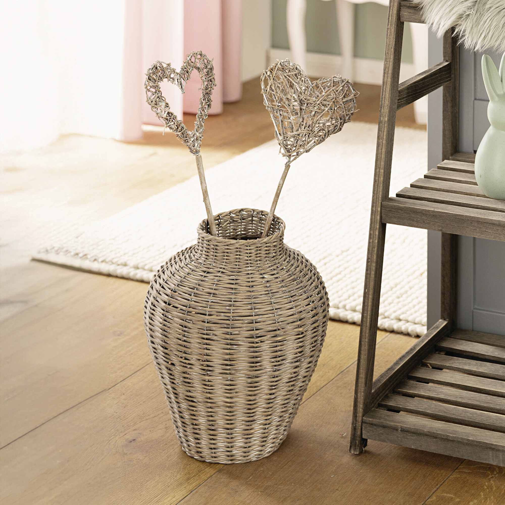 Acheter Vase tressé "champêtre"  dans la boutique en ligne de Frank Flechtwaren pour Look de fête : menthe &amp; blanc