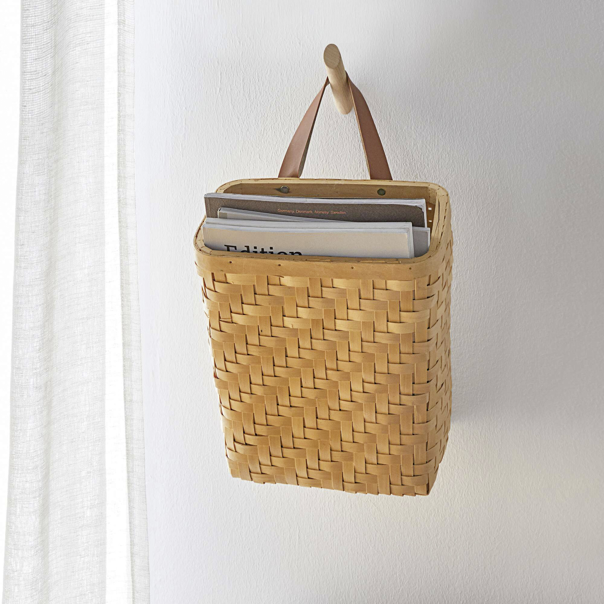 Acheter Panier mural "copeaux de bois"  dans la boutique en ligne de Frank Flechtwaren