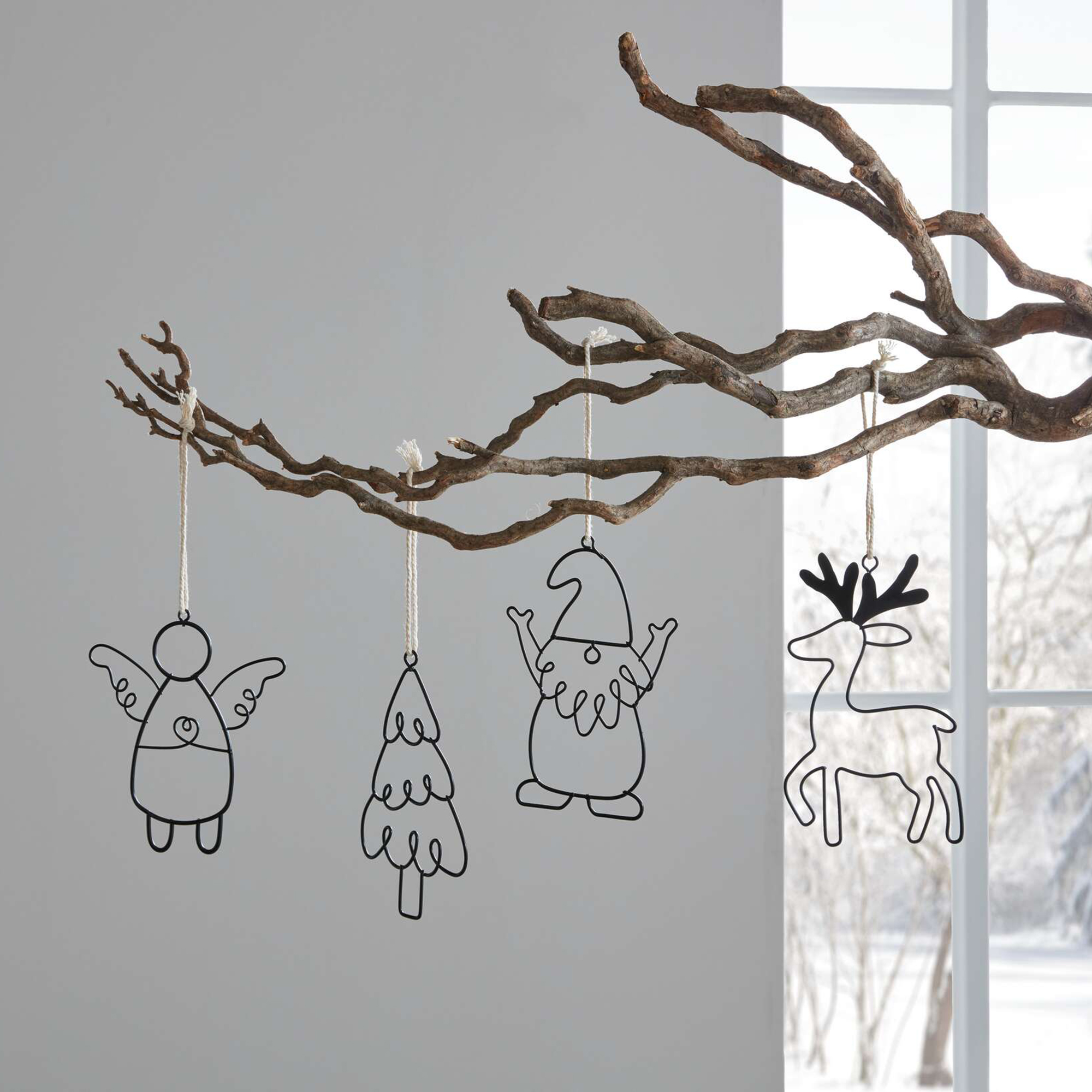 Acheter Lot de 4 suspensions de Noël "Black"  dans la boutique en ligne de Frank Flechtwaren pour Décorations pour sapins de Noël