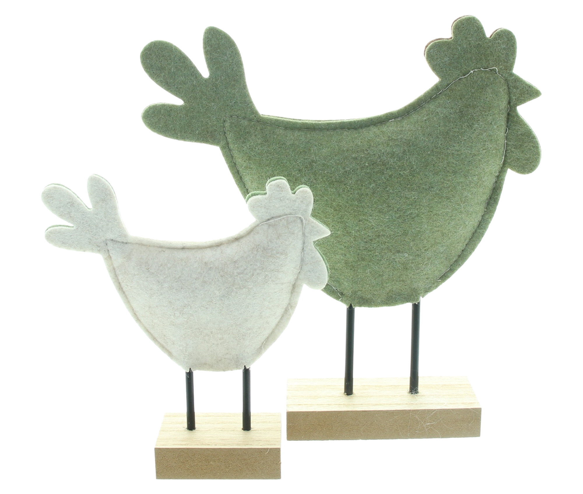 Acheter Lot de 2 figurines " poule et coq"  dans la boutique en ligne de Frank Flechtwaren pour Nouvel arrivage