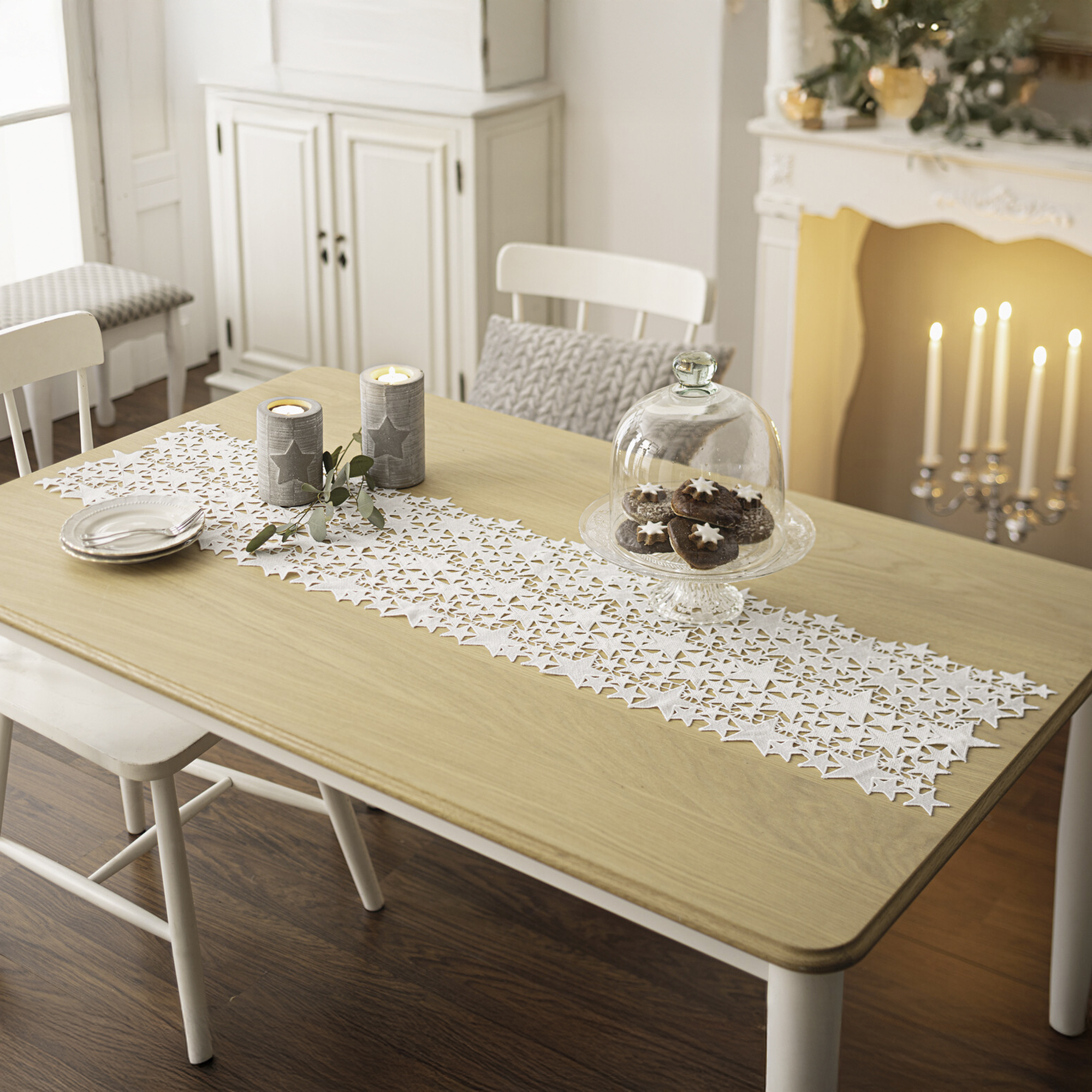 Acheter Chemin de table "décor étoilé"  dans la boutique en ligne de Frank Flechtwaren pour Noël