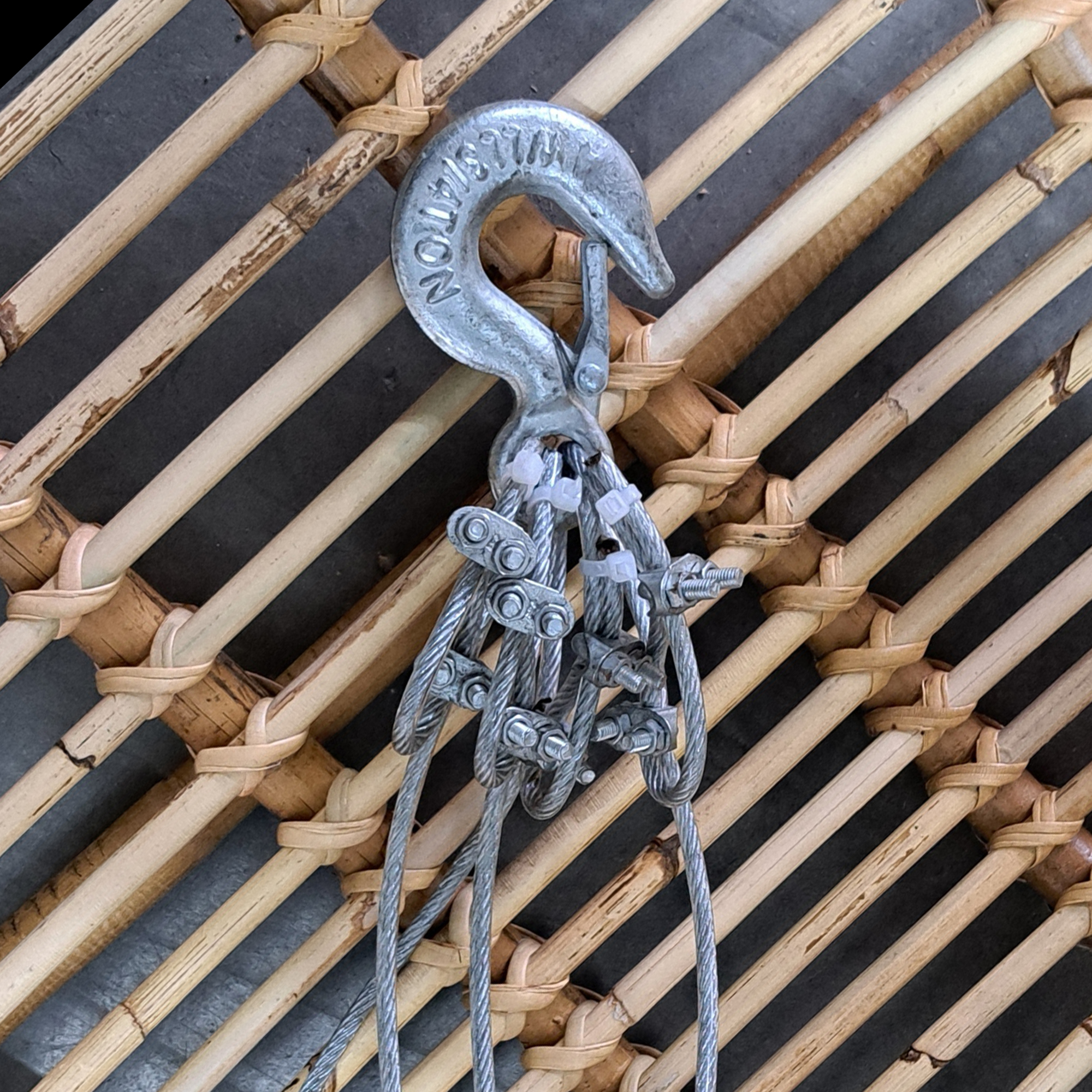 Acheter Fauteuil suspendu "rotin"  dans la boutique en ligne de Frank Flechtwaren pour Hamacs et fauteuils suspendus