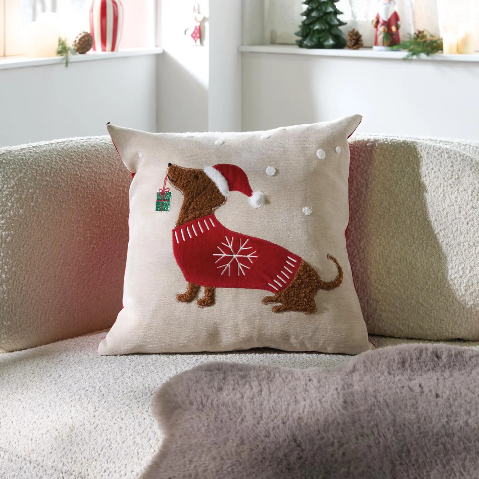 Acheter Housse de coussin « Teckel de Noël »  dans la boutique en ligne de Frank Flechtwaren
