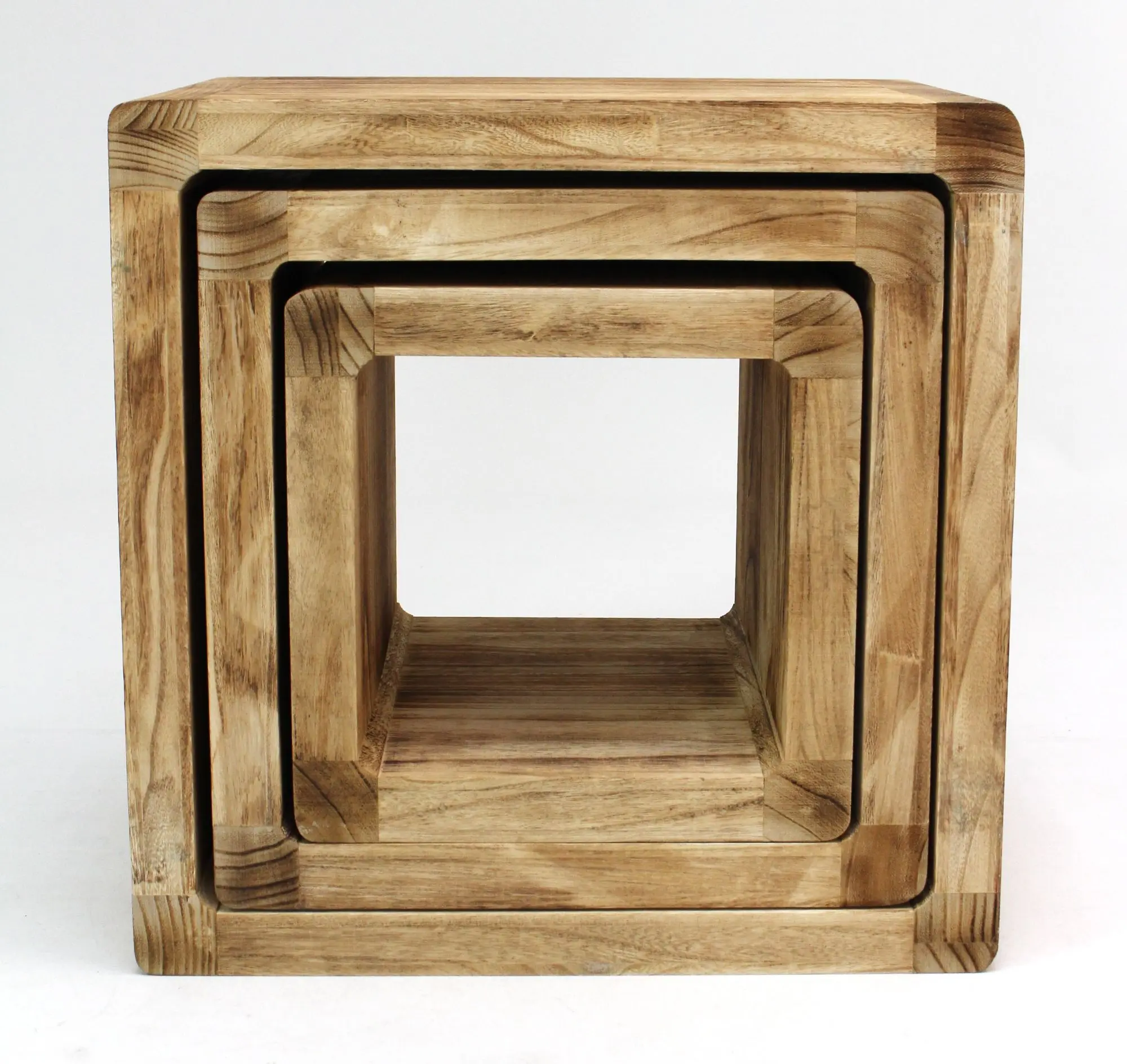 Acheter Lot de 3 étagères cube "flammé"  dans la boutique en ligne de Frank Flechtwaren pour FRANK 1885