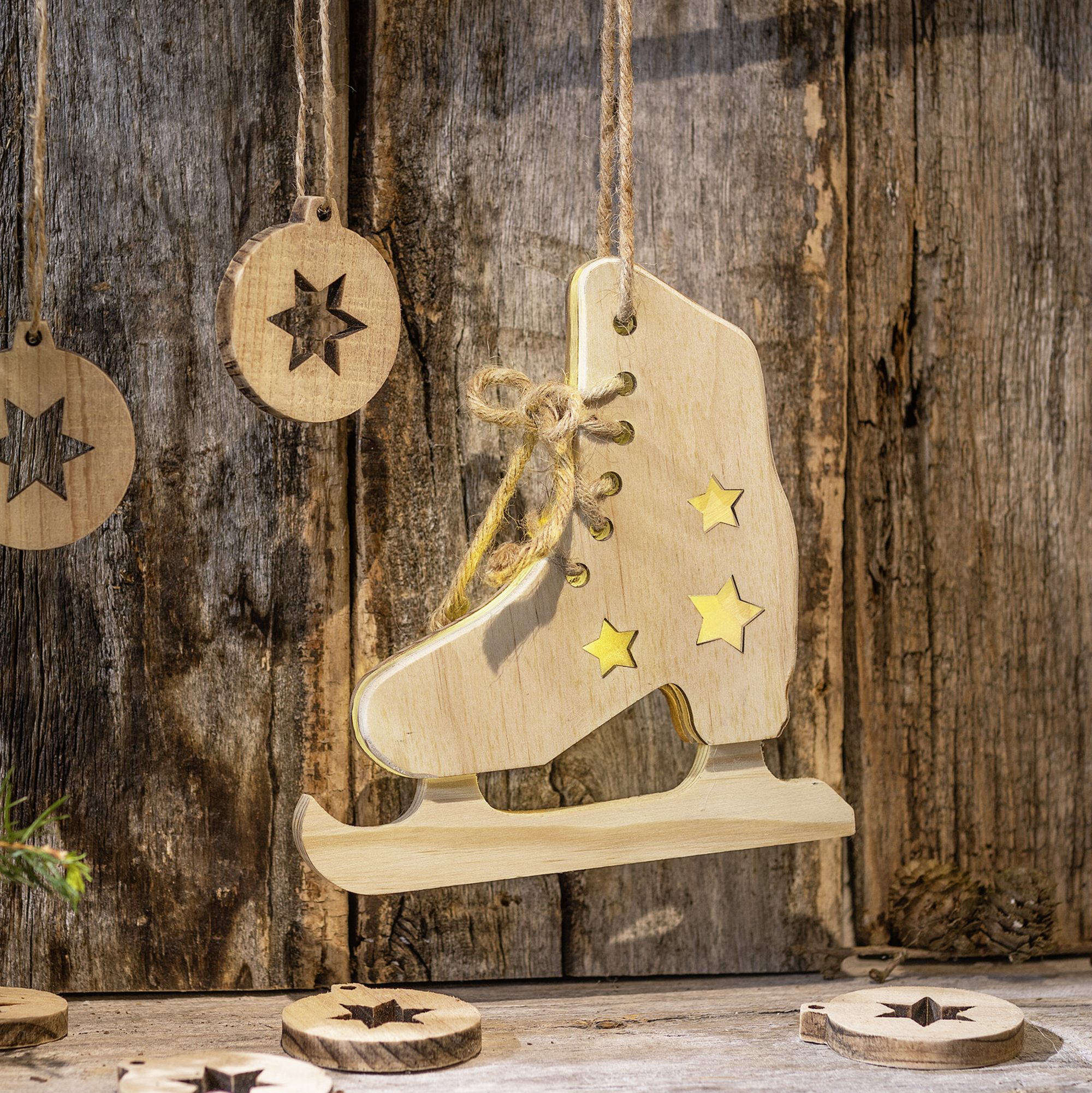 Acheter Patin à glace LED "petite étoile"  dans la boutique en ligne de Frank Flechtwaren