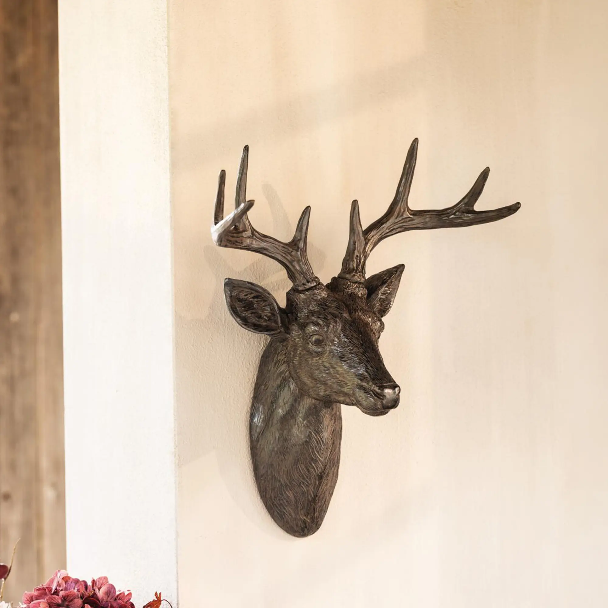 Acheter Décoration murale « Tête de cerf »  dans la boutique en ligne de Frank Flechtwaren