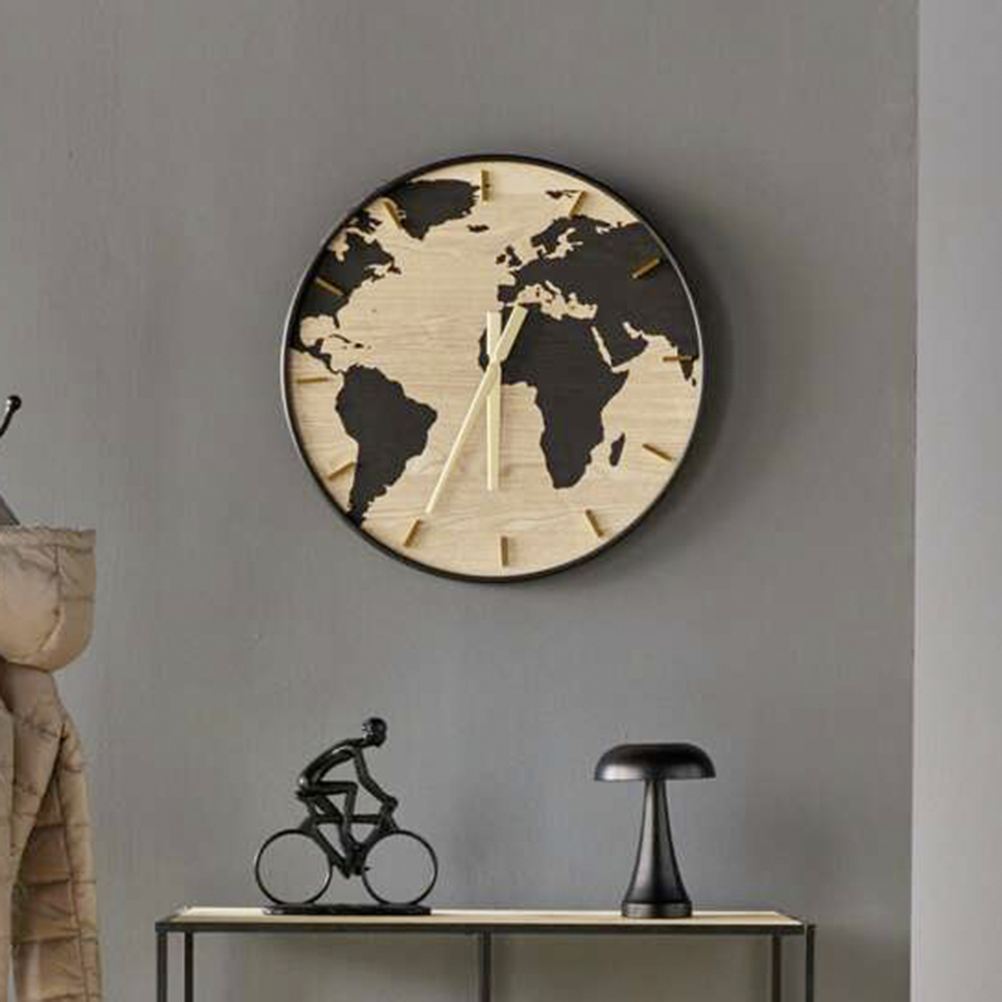 Acheter Horloge murale "Globe-trotteur"  dans la boutique en ligne de Frank Flechtwaren
