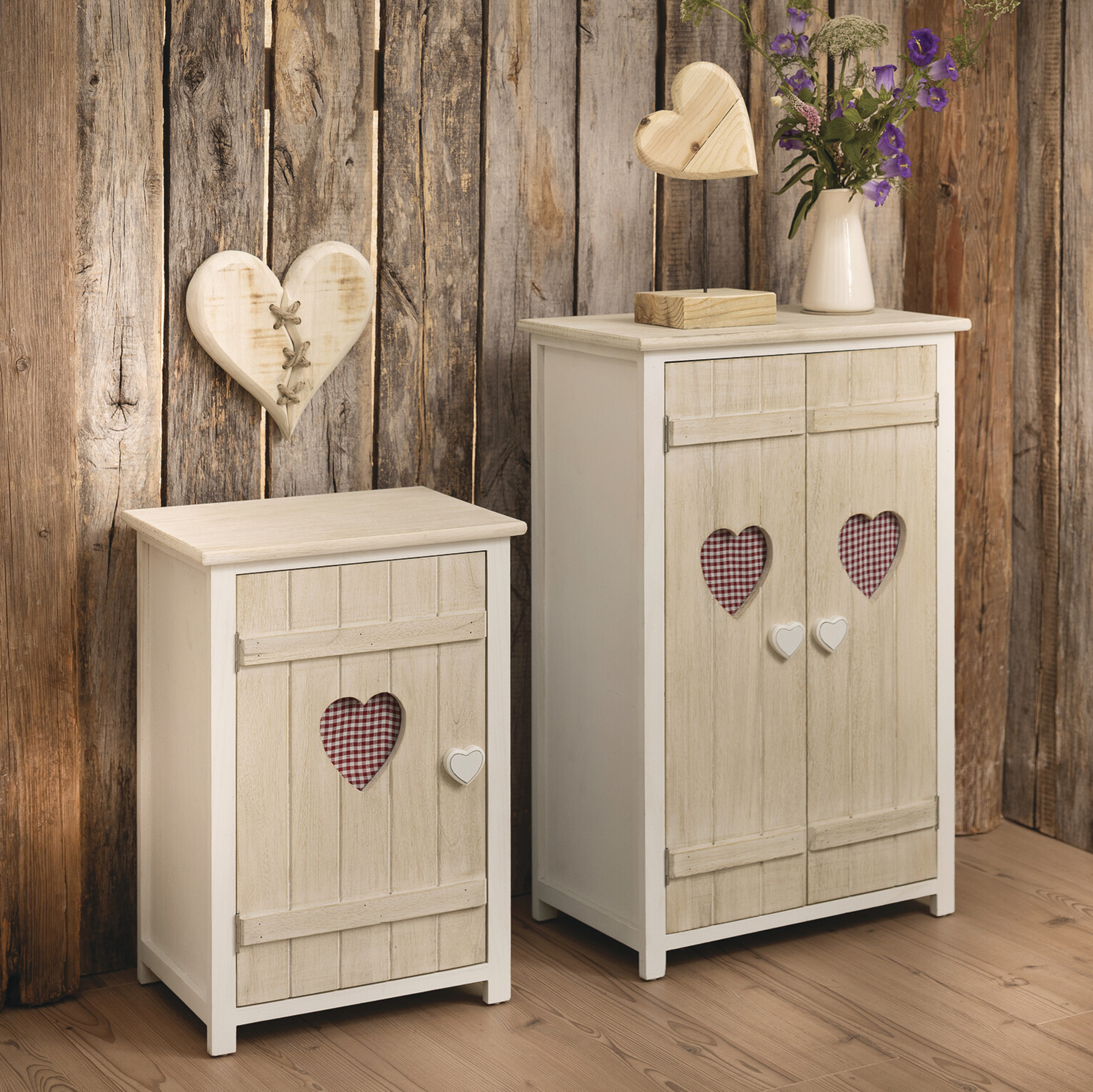 Acheter Commode "cœur champêtre"  dans la boutique en ligne de Frank Flechtwaren