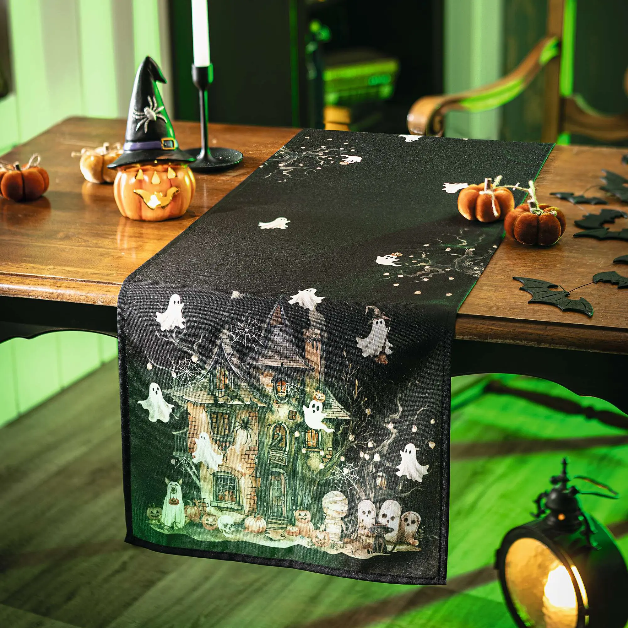 Acheter Chemin de table "maison hantée"  dans la boutique en ligne de Frank Flechtwaren