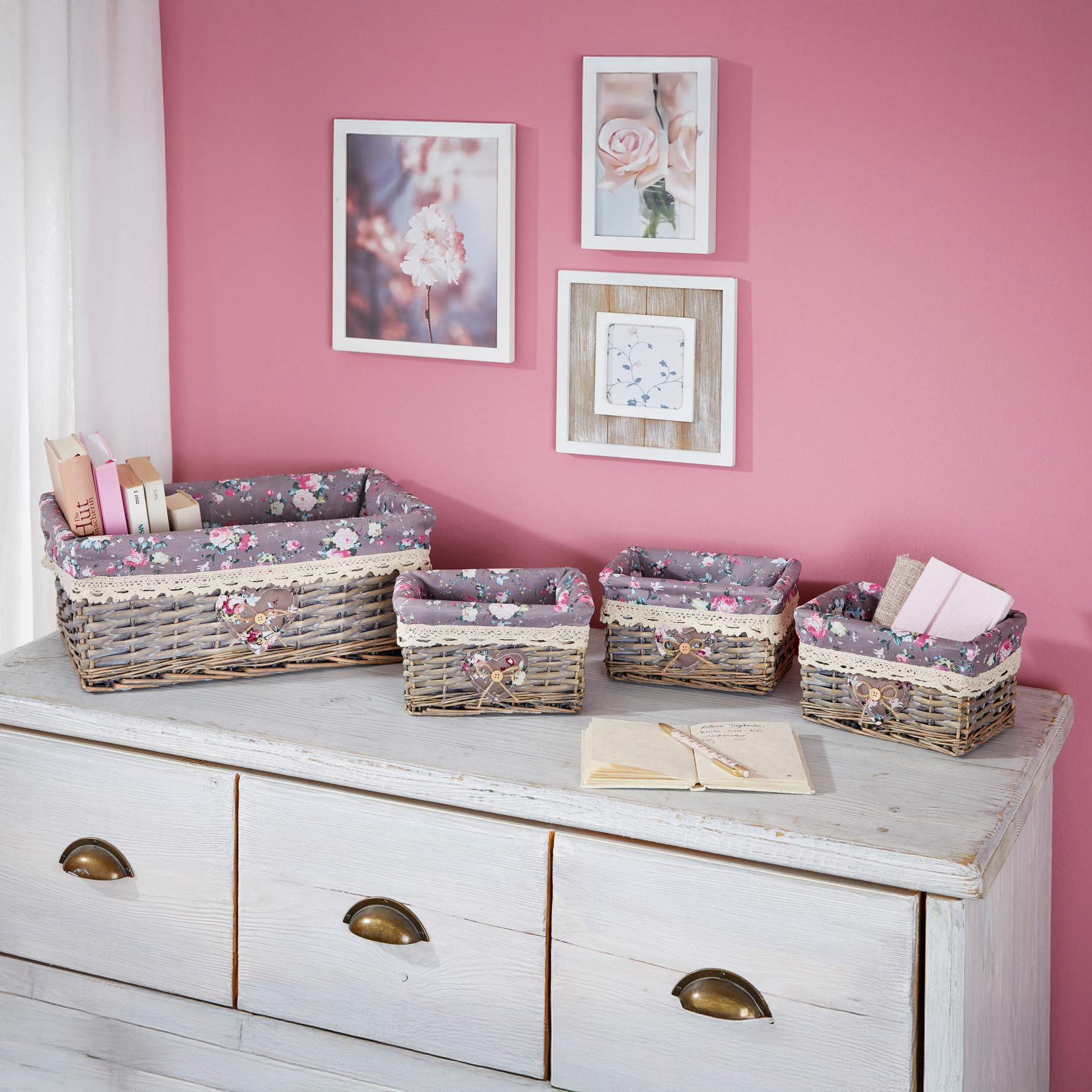 Acheter Lot de 4 corbeilles "roses"  dans la boutique en ligne de Frank Flechtwaren