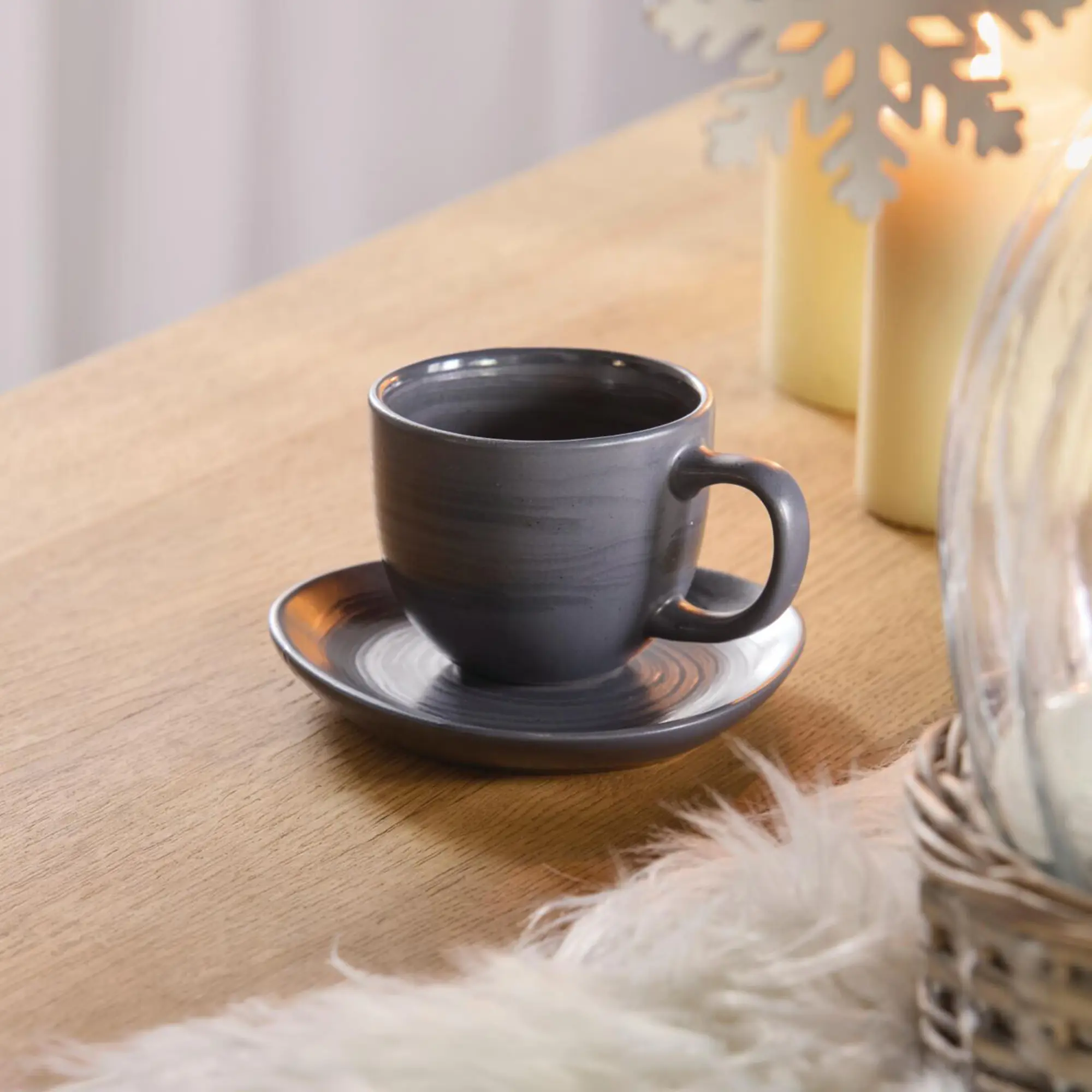 Acheter Tasse à expresso avec soucoupe « Circle », lot de 2.  dans la boutique en ligne de Frank Flechtwaren