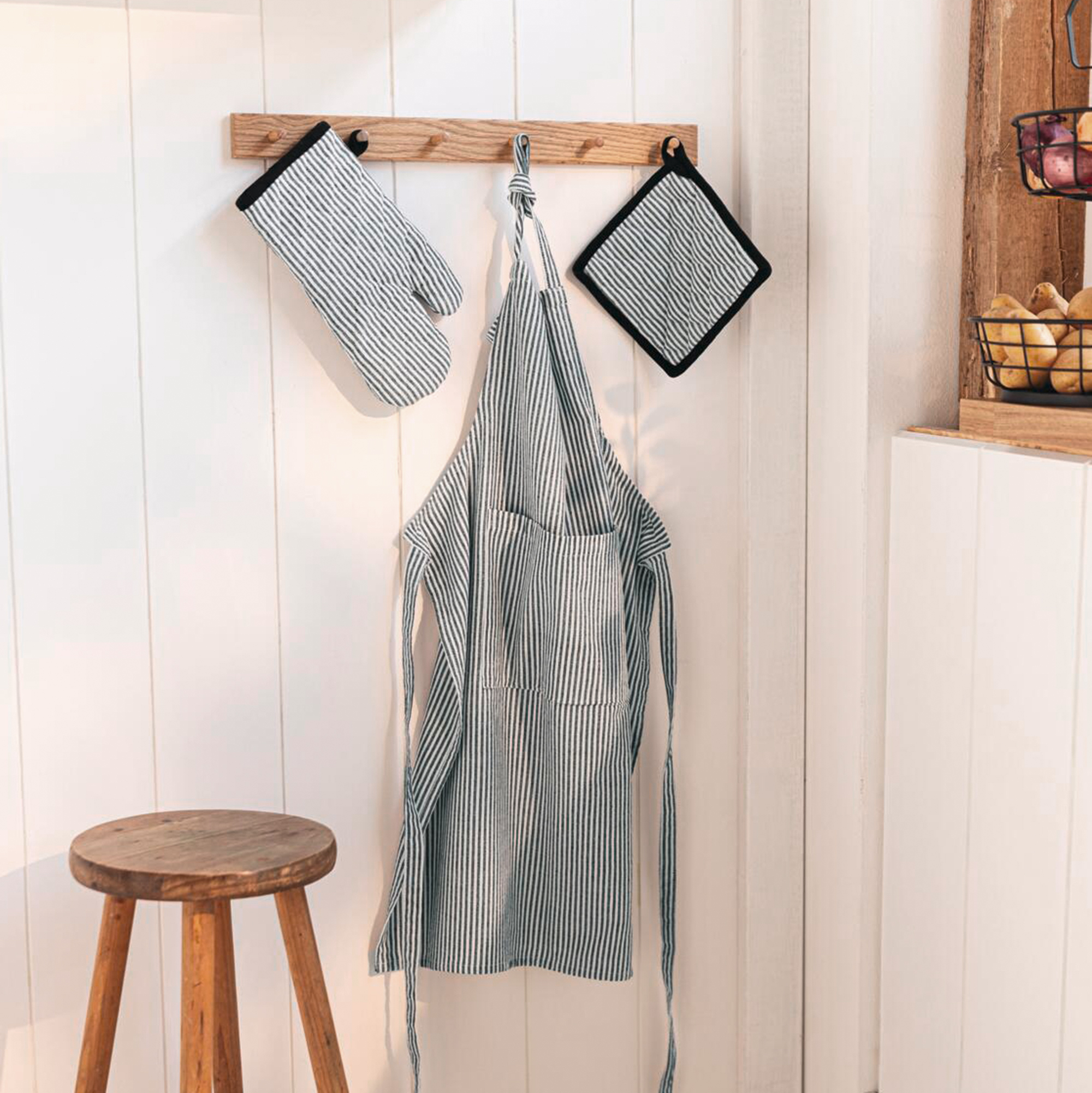 Acheter Aide cuisine "rayures" 3 pcs  dans la boutique en ligne de Frank Flechtwaren