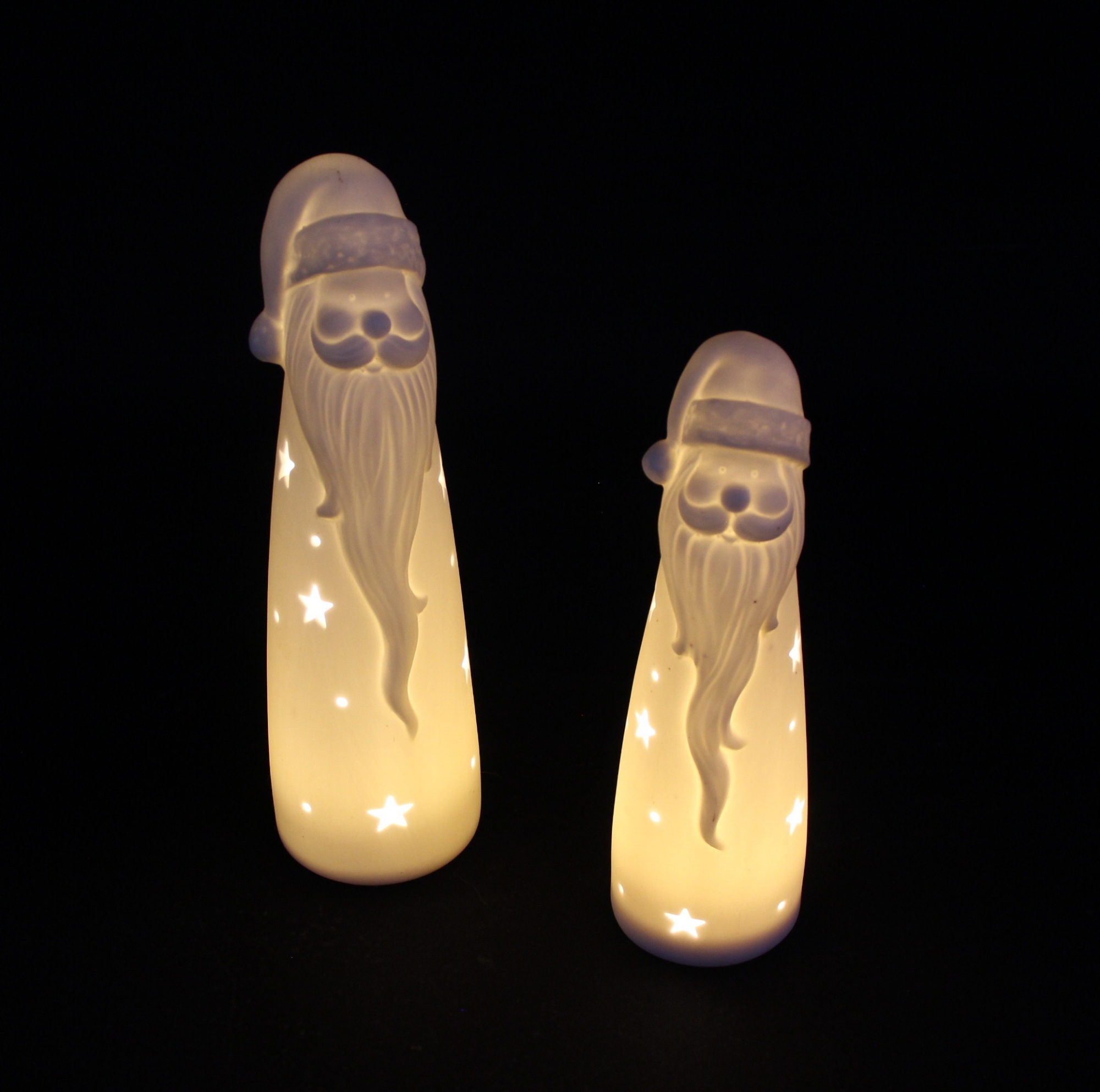 Acheter Lot de 2 Santas "White"  dans la boutique en ligne de Frank Flechtwaren pour Pères Noël