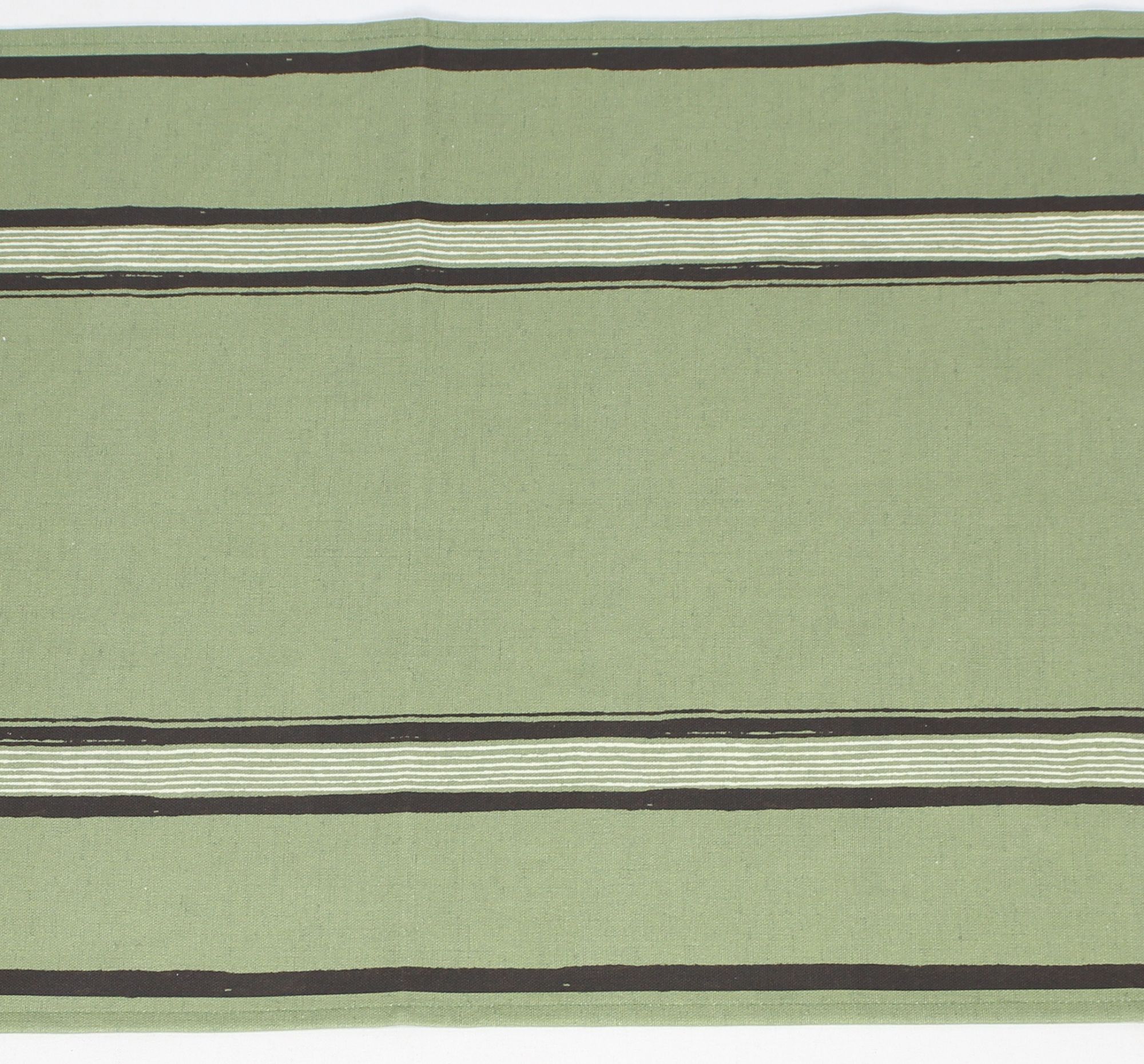 Acheter Chemin de table "Salvia grafico"  dans la boutique en ligne de Frank Flechtwaren pour Chemins de table