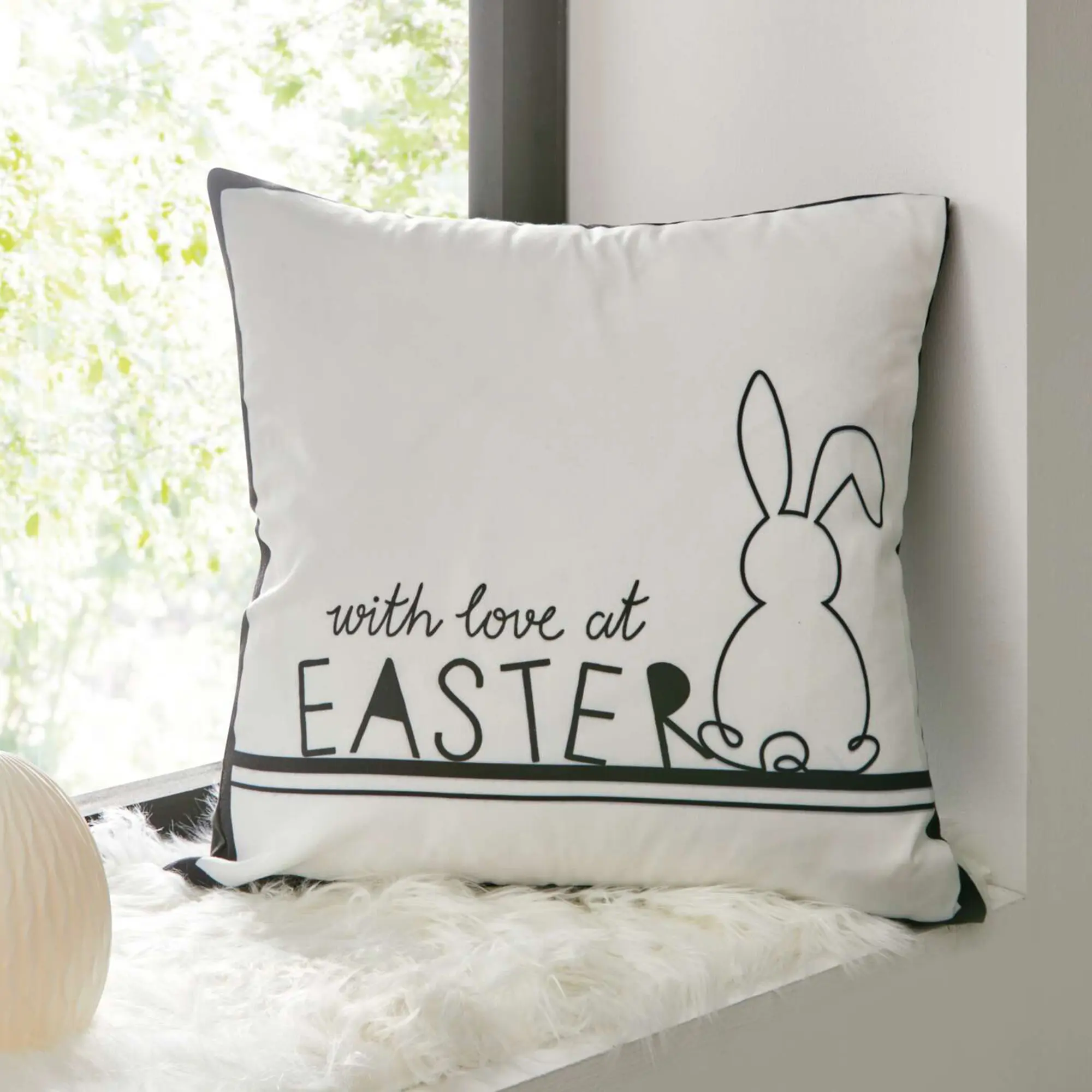 Acheter Housse de coussin "Lovely Easter"  dans la boutique en ligne de Frank Flechtwaren pour Coussins &amp; remplissages