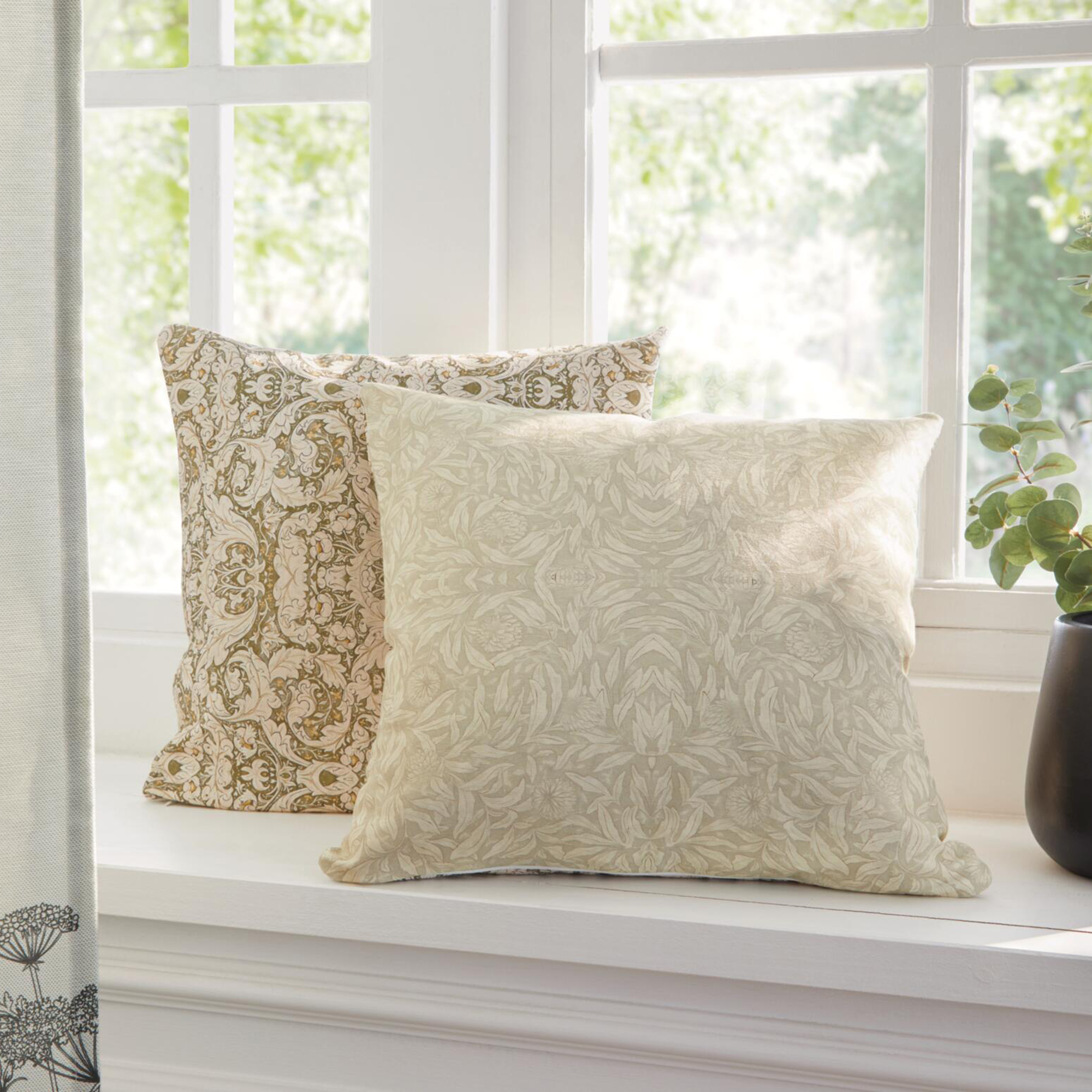 Acheter Housse de coussin "Modern Paisley"  dans la boutique en ligne de Frank Flechtwaren pour Remplissages