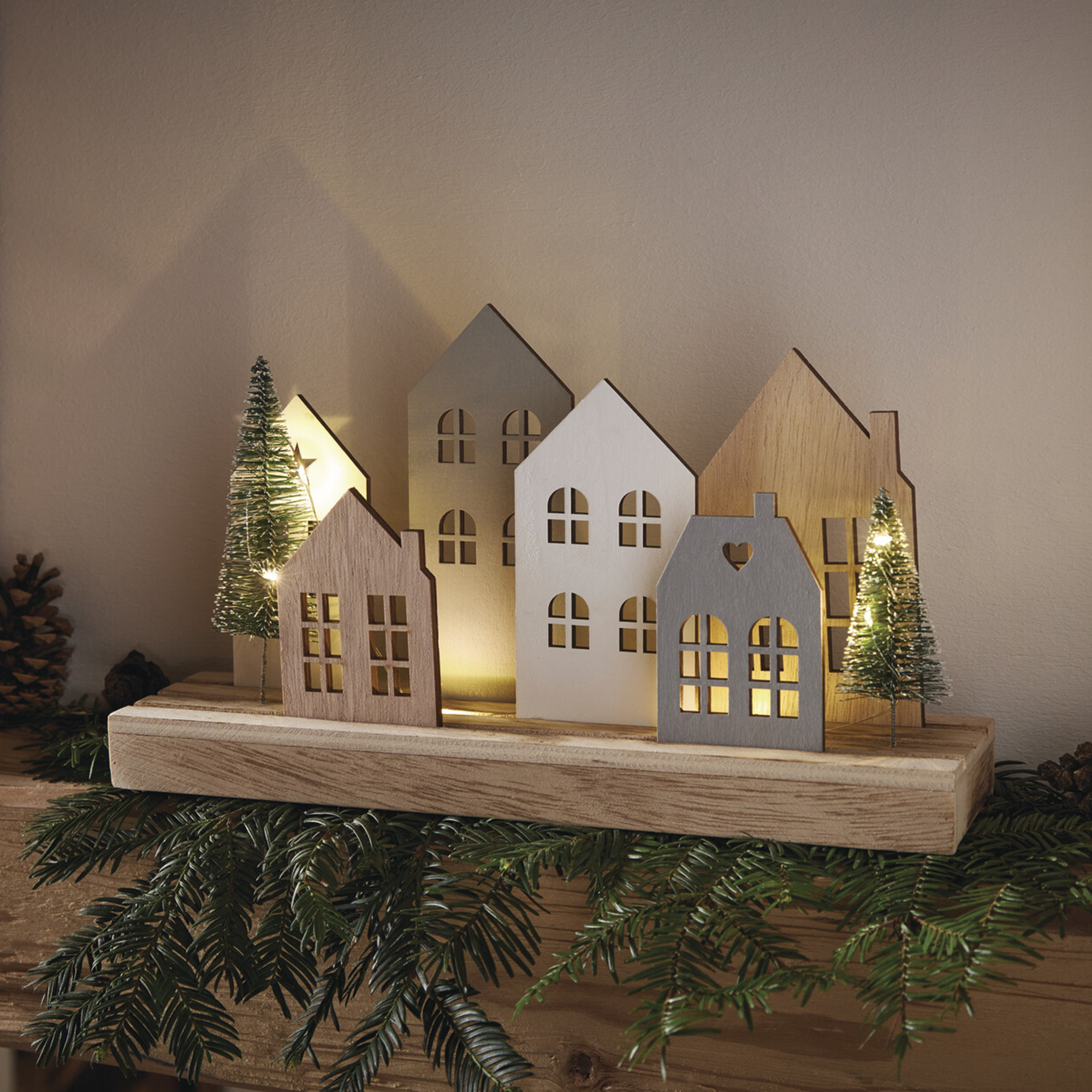 Acheter Plateau LED "maisons"  dans la boutique en ligne de Frank Flechtwaren