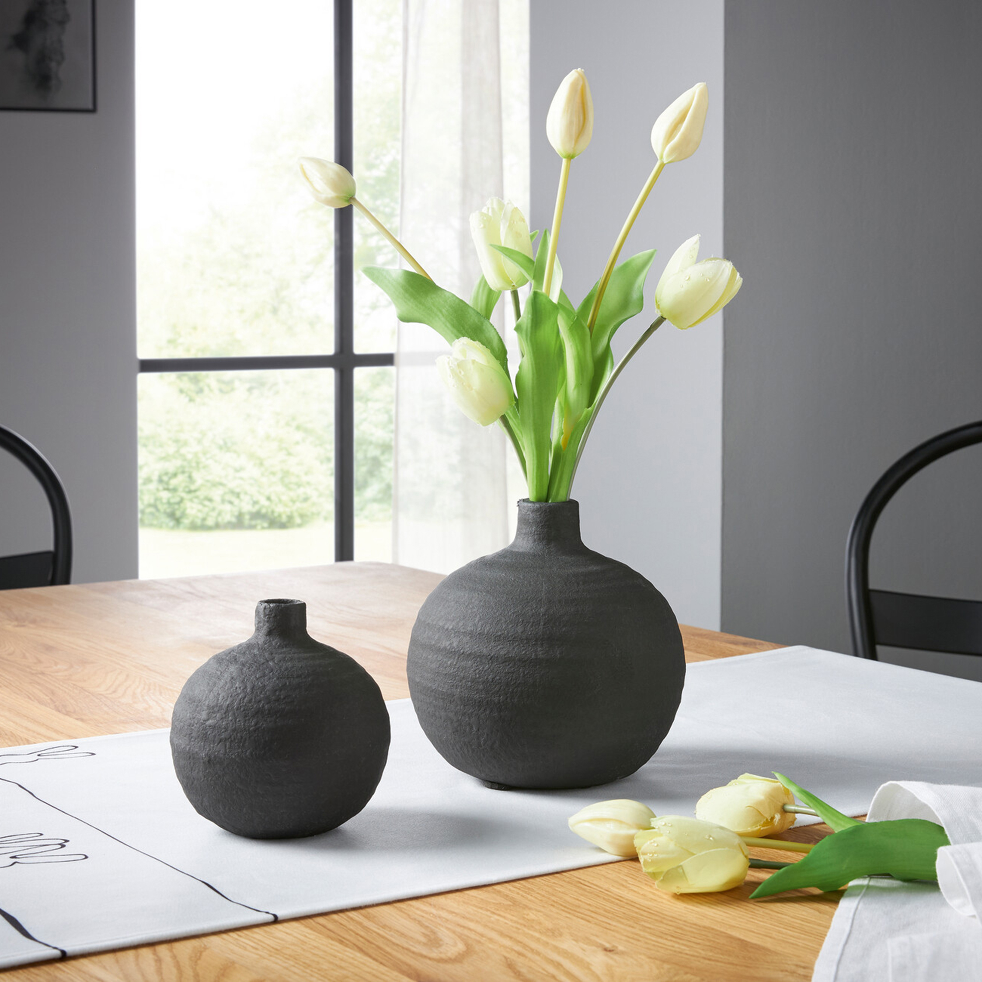 Acheter Lot de 2 vases décoratifs "noir"  dans la boutique en ligne de Frank Flechtwaren pour Pâques