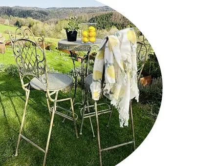 Table et chaises de jardin