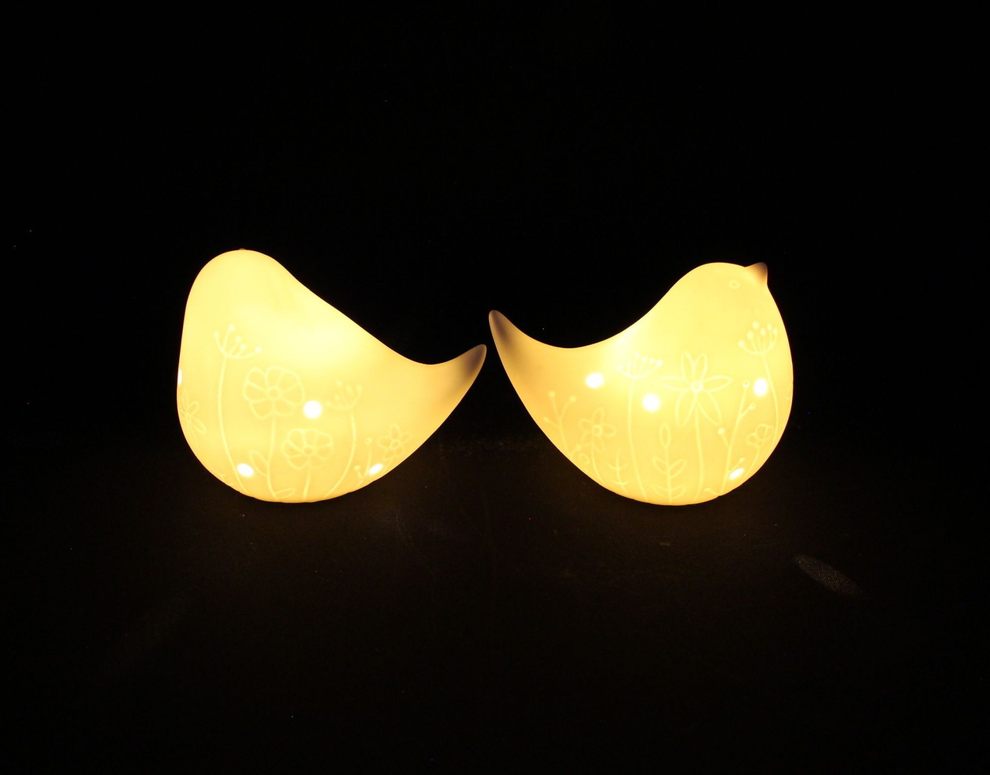 Acheter Lot de 2 oiseaux LED "prairie fleurie" dans la boutique en ligne de Frank Flechtwaren pour Pâques Acheter Lot de 2 oiseaux LED "prairie fleurie" dans la boutique en ligne de Frank Flechtwaren pour Pâques