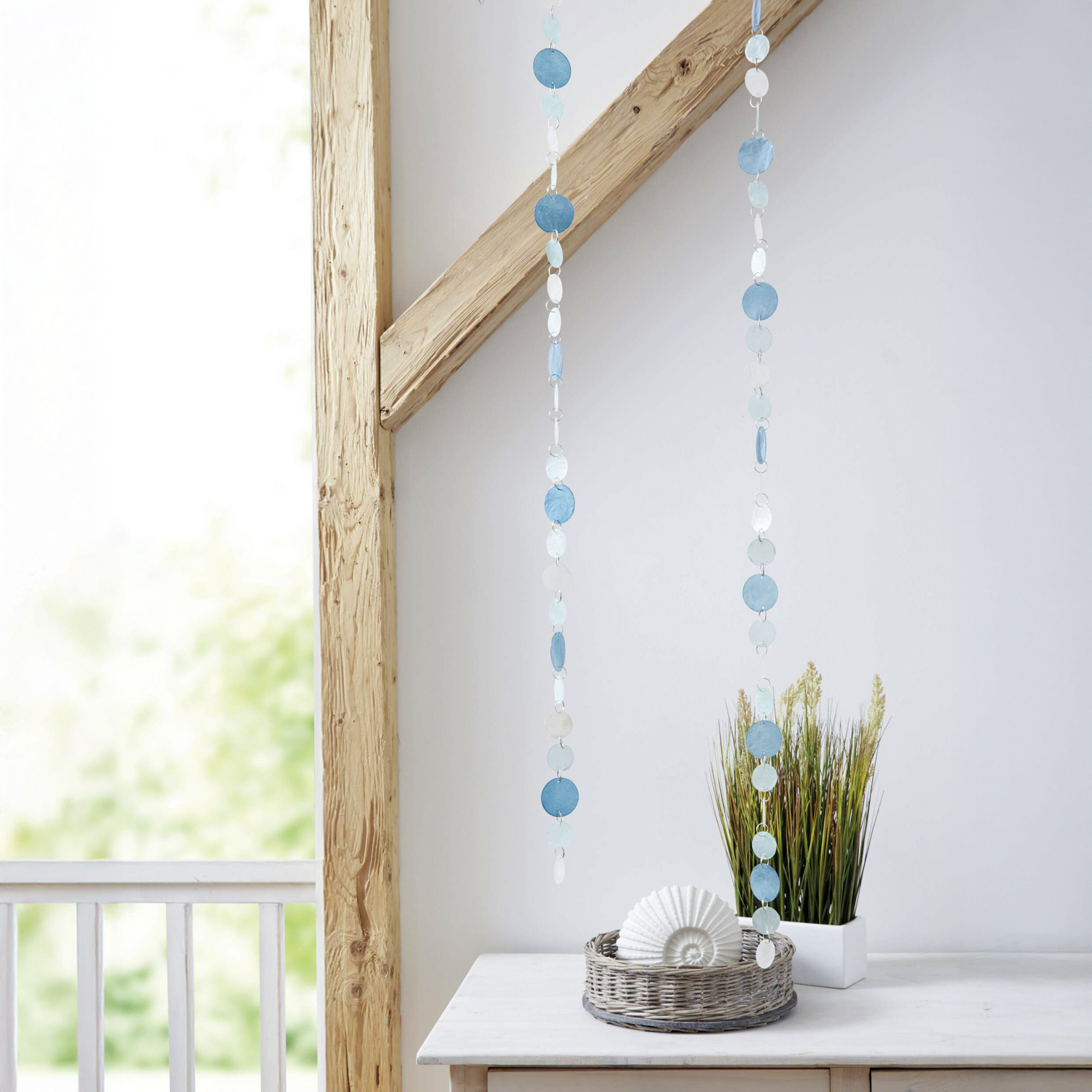 Acheter Guirlande Capiz "bulles" dans la boutique en ligne de Frank Flechtwaren pour Suspensions décoratives Acheter Guirlande Capiz "bulles" dans la boutique en ligne de Frank Flechtwaren pour Suspensions décoratives